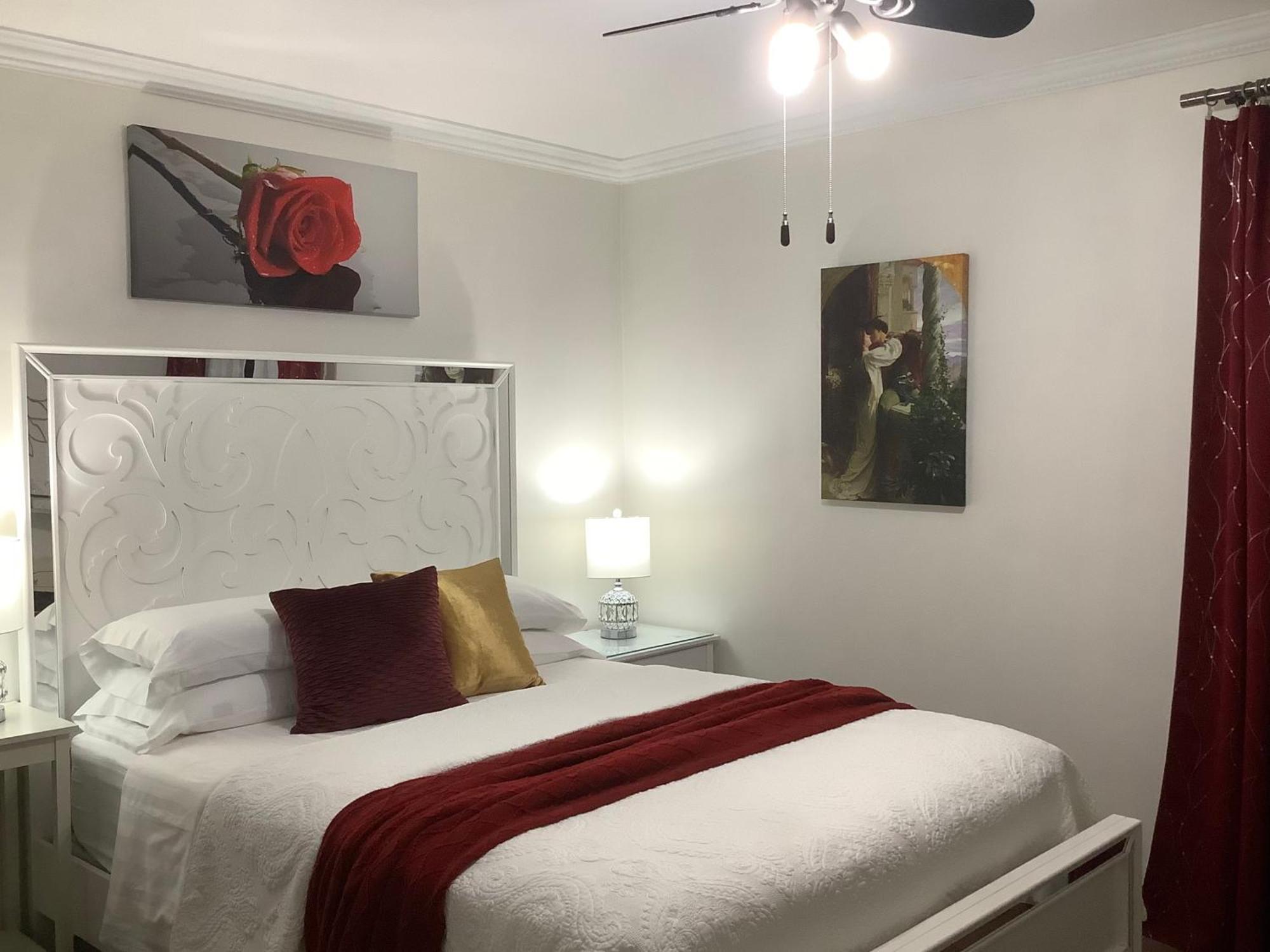 Via Veneto - Old Town Bed & Breakfast Niagara-on-the-Lake Room photo